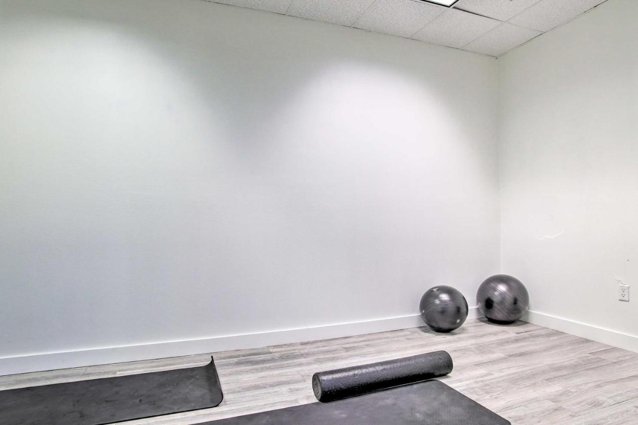 Sunny Isles Resort Condo Less Than Half-Mi To Beach! マイアミビーチ エクステリア 写真
